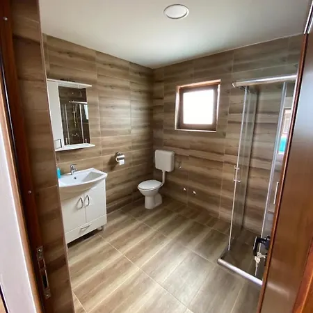 Kuca Za Odmor Mahovljani Apartman *